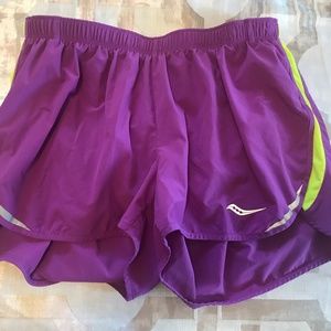 Like New Saucony Women's Running Shorts